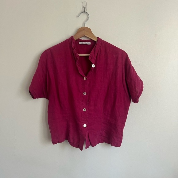bryn Walker Tops - Bryn Walker Magenta Pink Short Sleeve Button Down Top